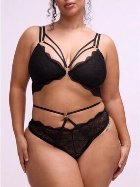 Torrid Strappy Wireless Lace Bralette & Strappy Lace Tanga - Size 0(US12) - NWT
